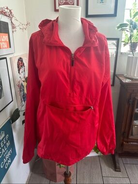 Sport - Tek Red Lightweight Packable Anorak Jacket - Women XS